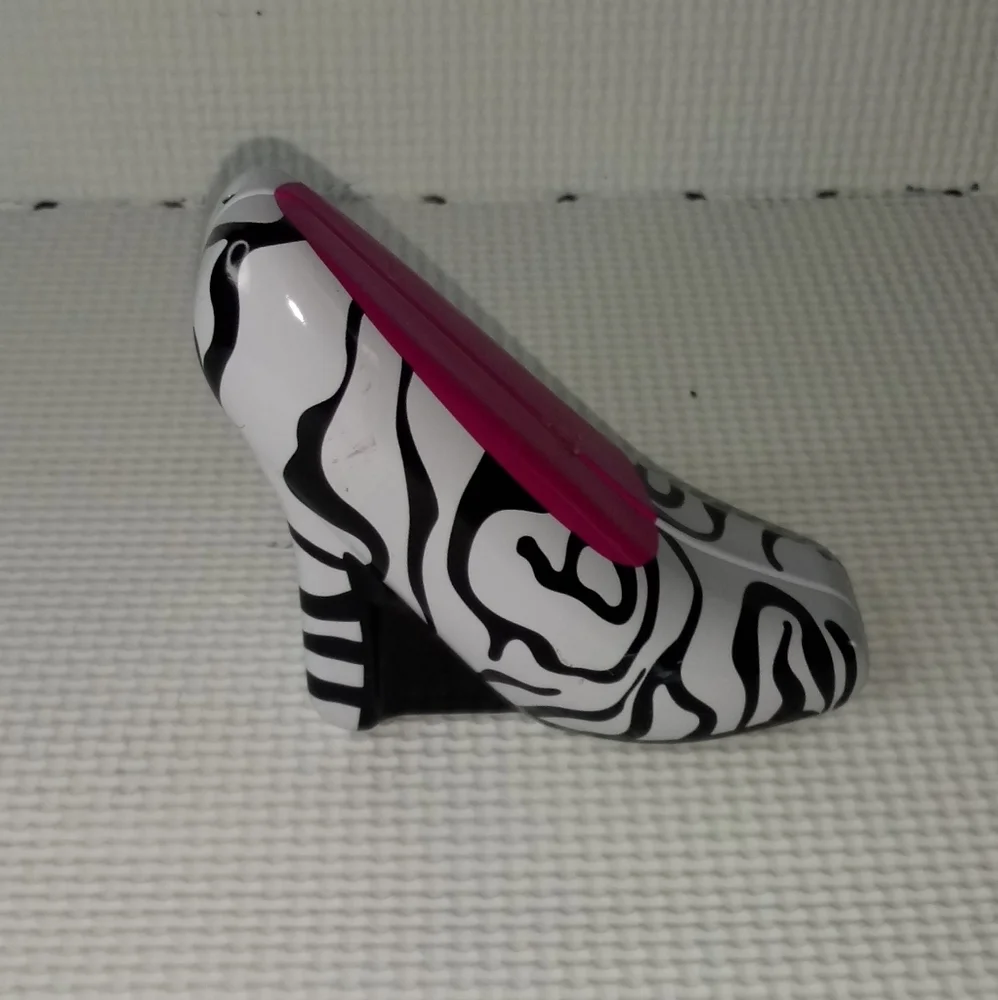 Zebra print with paint miniature high heel ornament